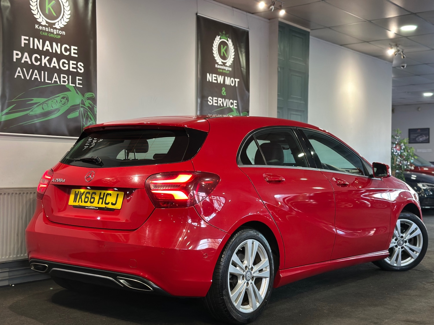 Used Mercedes-Benz A-Class 2016 for sale - 76946327: Photo 8