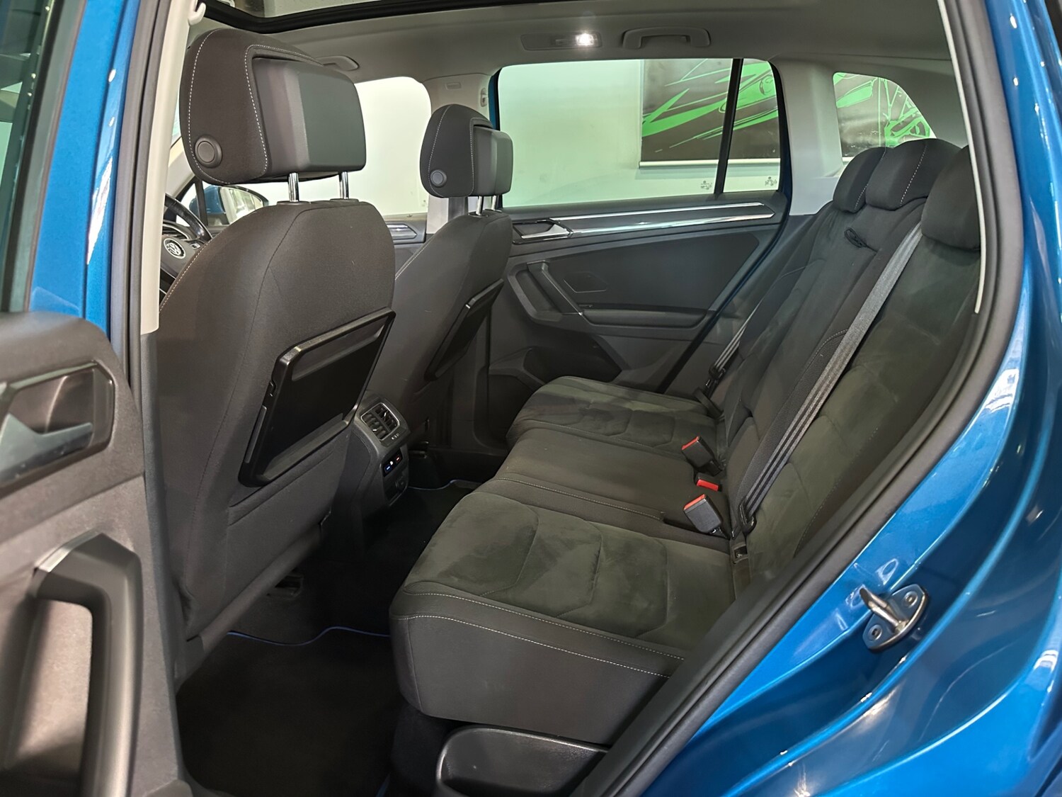 Used Volkswagen Tiguan 2016 for sale - 77818026: Photo 10