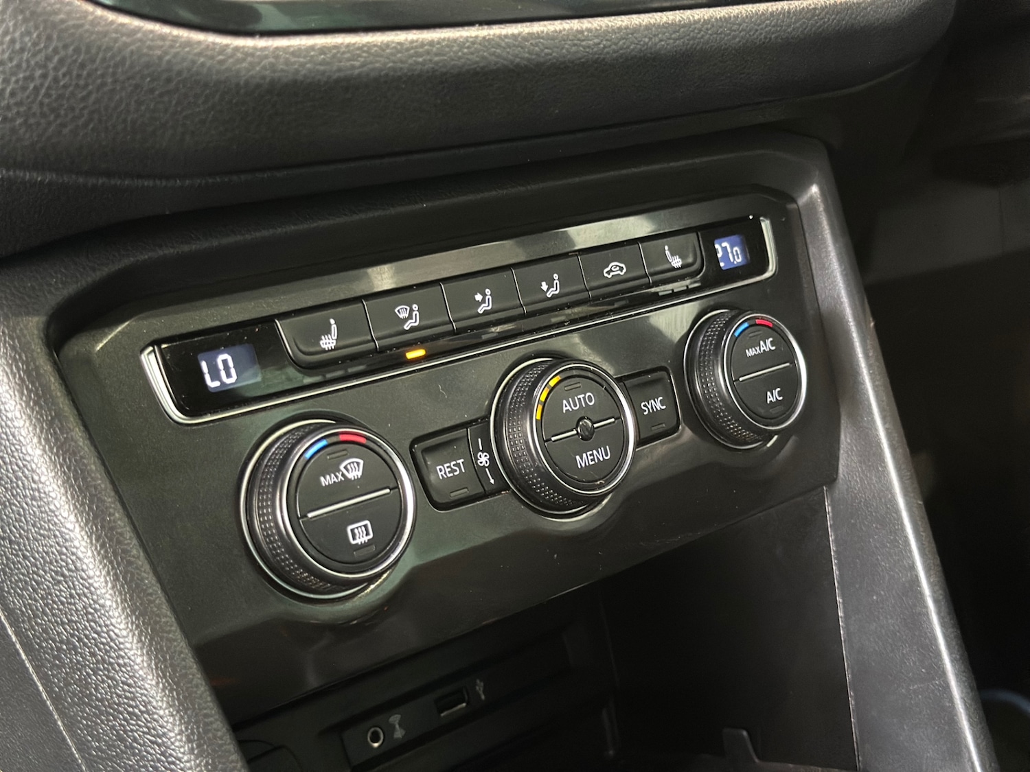 Used Volkswagen Tiguan 2016 for sale - 77818026: Photo 19