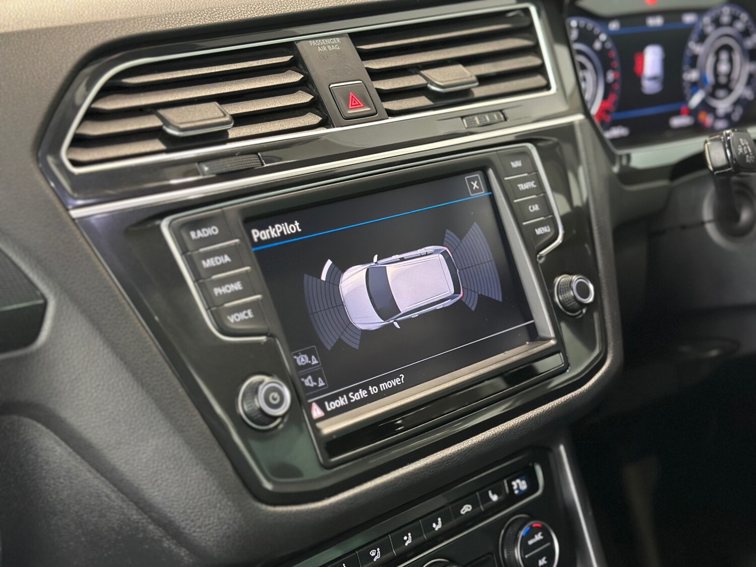 Used Volkswagen Tiguan 2016 for sale - 77818026: Photo 20