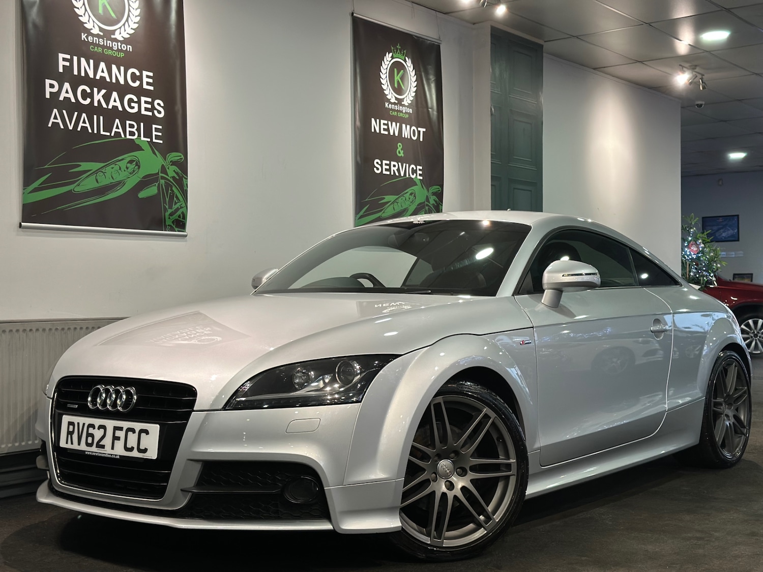 Used Audi TT 2012 for sale - 76987113: Photo 5