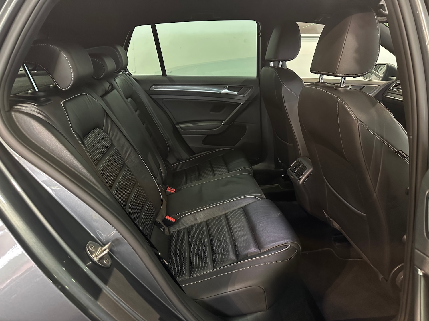 Used Volkswagen Golf 2018 for sale - 77616430: Photo 14