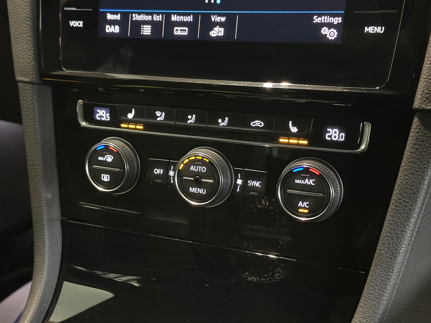 Used Volkswagen Golf 2018 for sale - 77616430: Photo 18