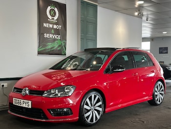 Used Volkswagen Golf 2016 for sale - 75435326: Photo