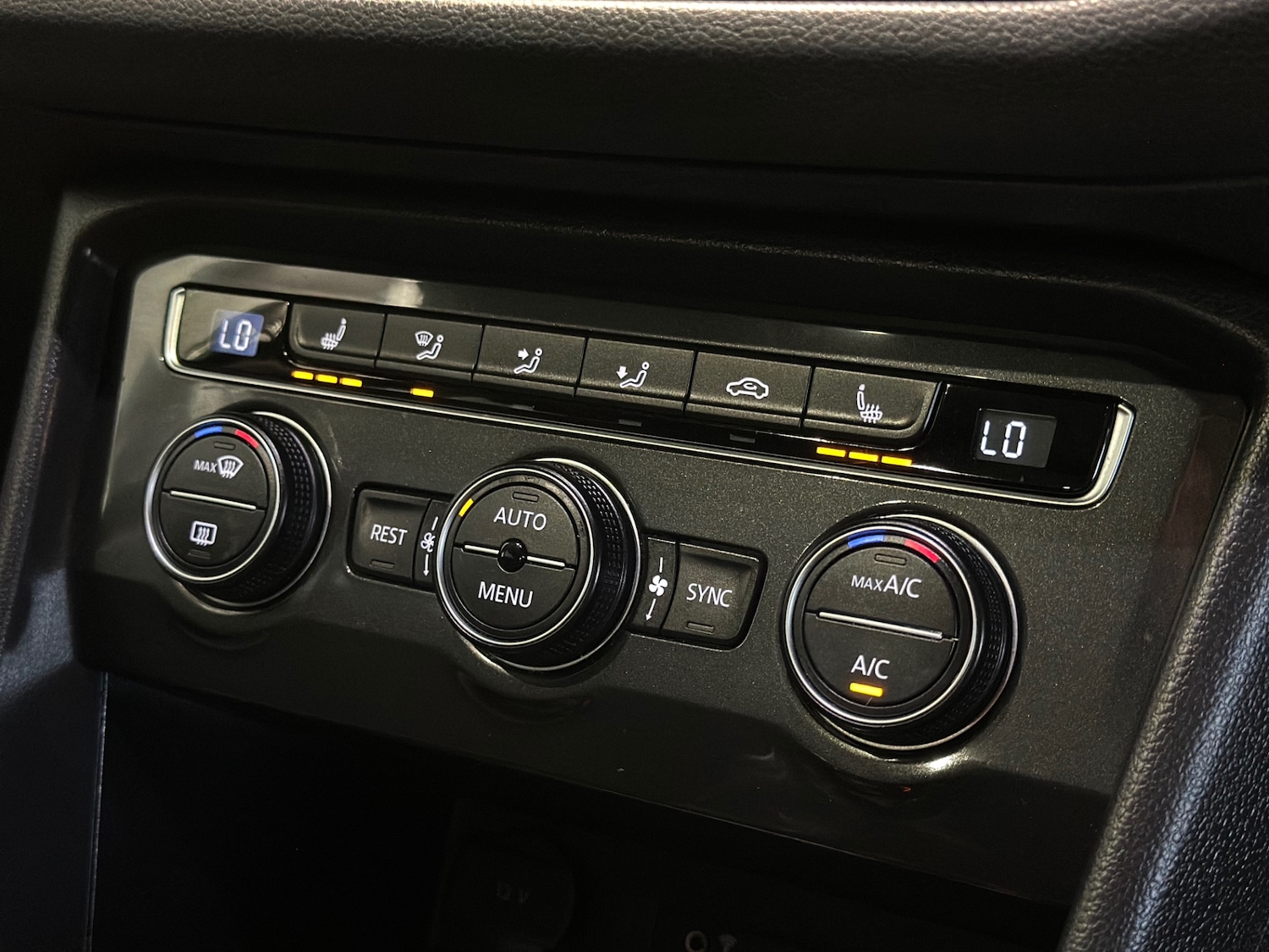 Used Volkswagen Tiguan 2016 for sale - 76960350: Photo 13