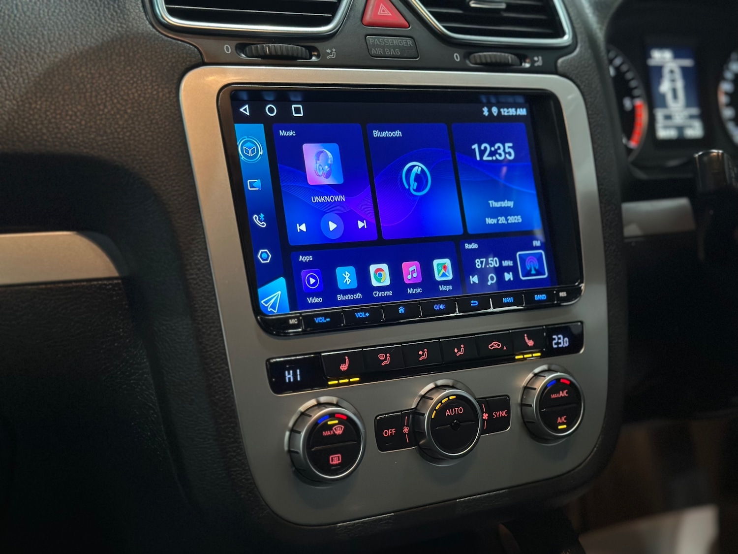 Used Volkswagen Scirocco 2014 for sale - 76638412: Photo 17