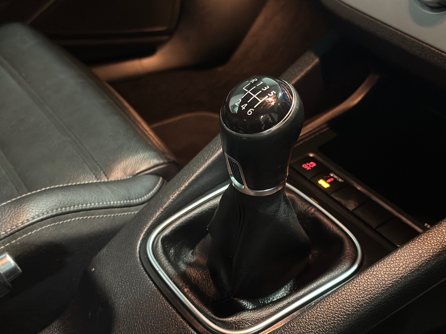 Used Volkswagen Scirocco 2014 for sale - 76638412: Photo 18