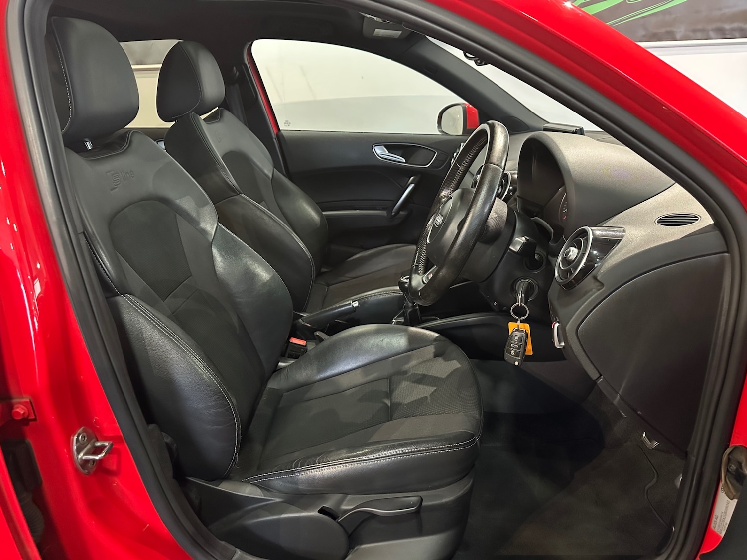 Used Audi A1 2015 for sale - 76984284: Photo 13