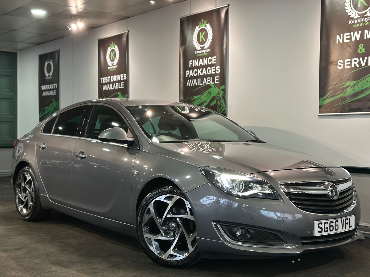 Used Vauxhall Insignia 2016 for sale - 76534069: Photo 1