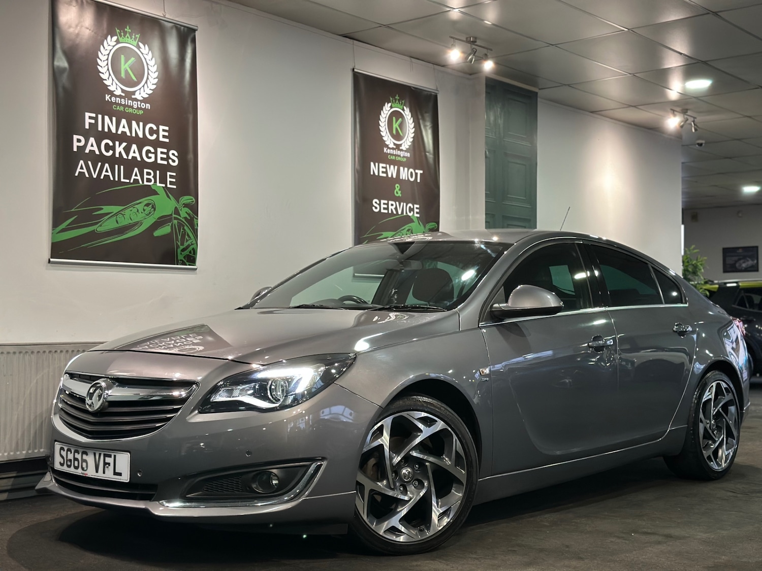 Used Vauxhall Insignia 2016 for sale - 76534069: Photo 3