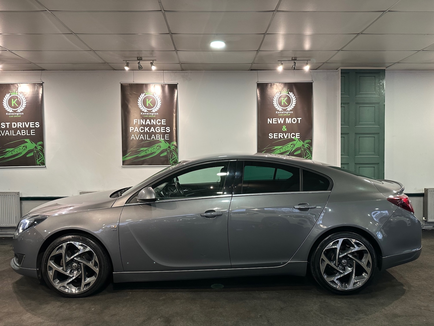 Used Vauxhall Insignia 2016 for sale - 76534069: Photo 8