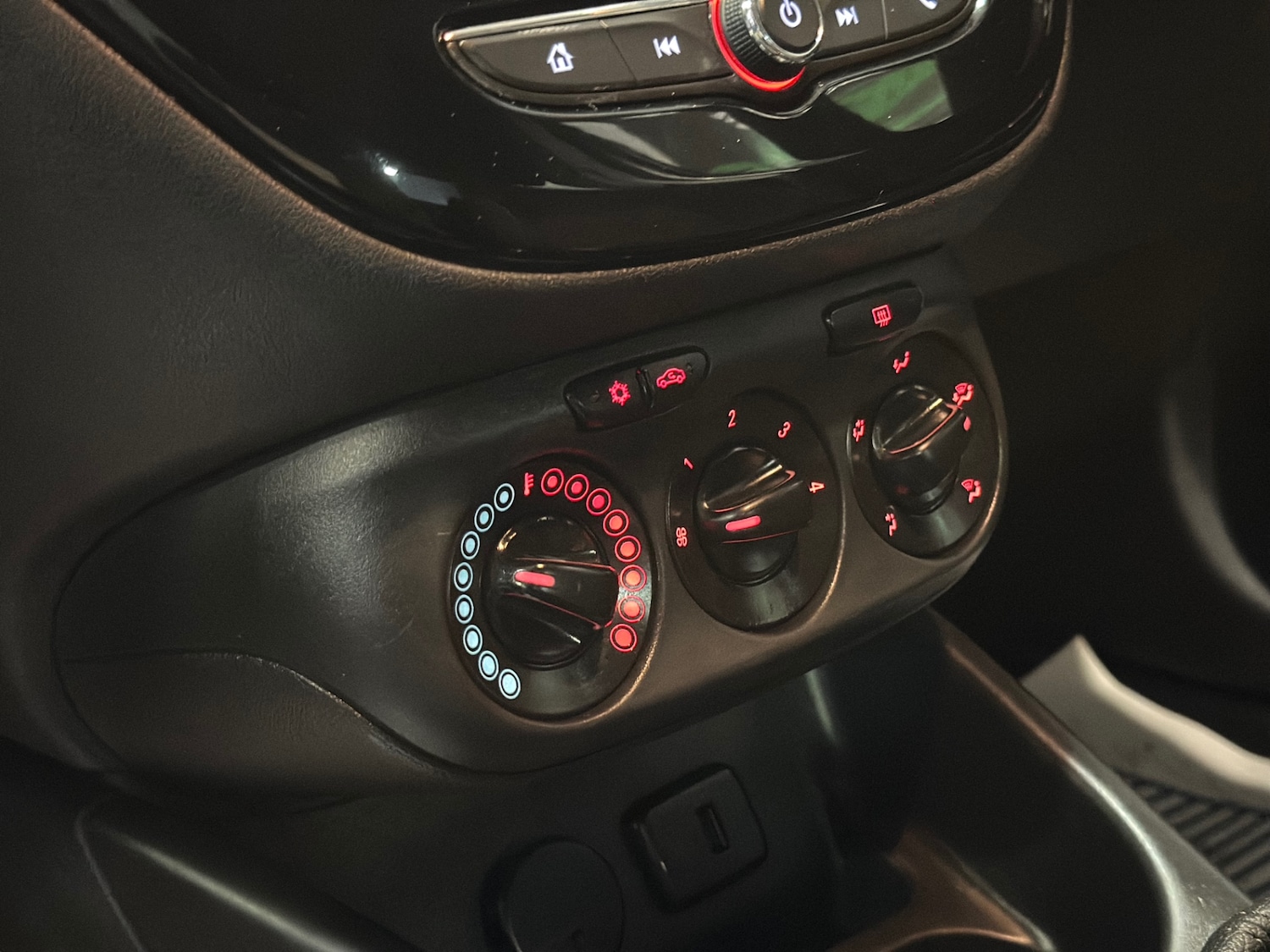 Used Vauxhall Corsa 2018 for sale - 76526458: Photo 16