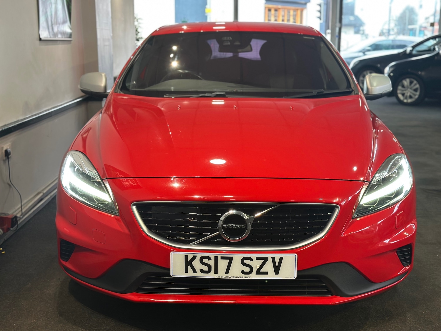 Used Volvo V40 2017 for sale - 77721646: Photo 6
