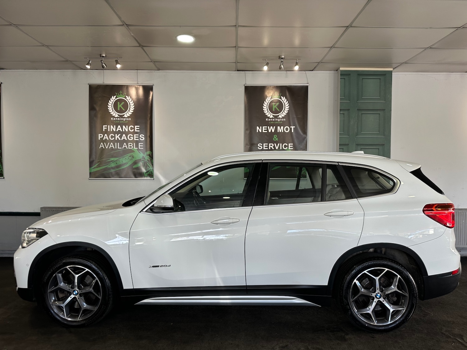 Used BMW X1 2017 for sale - 76193328: Photo 9