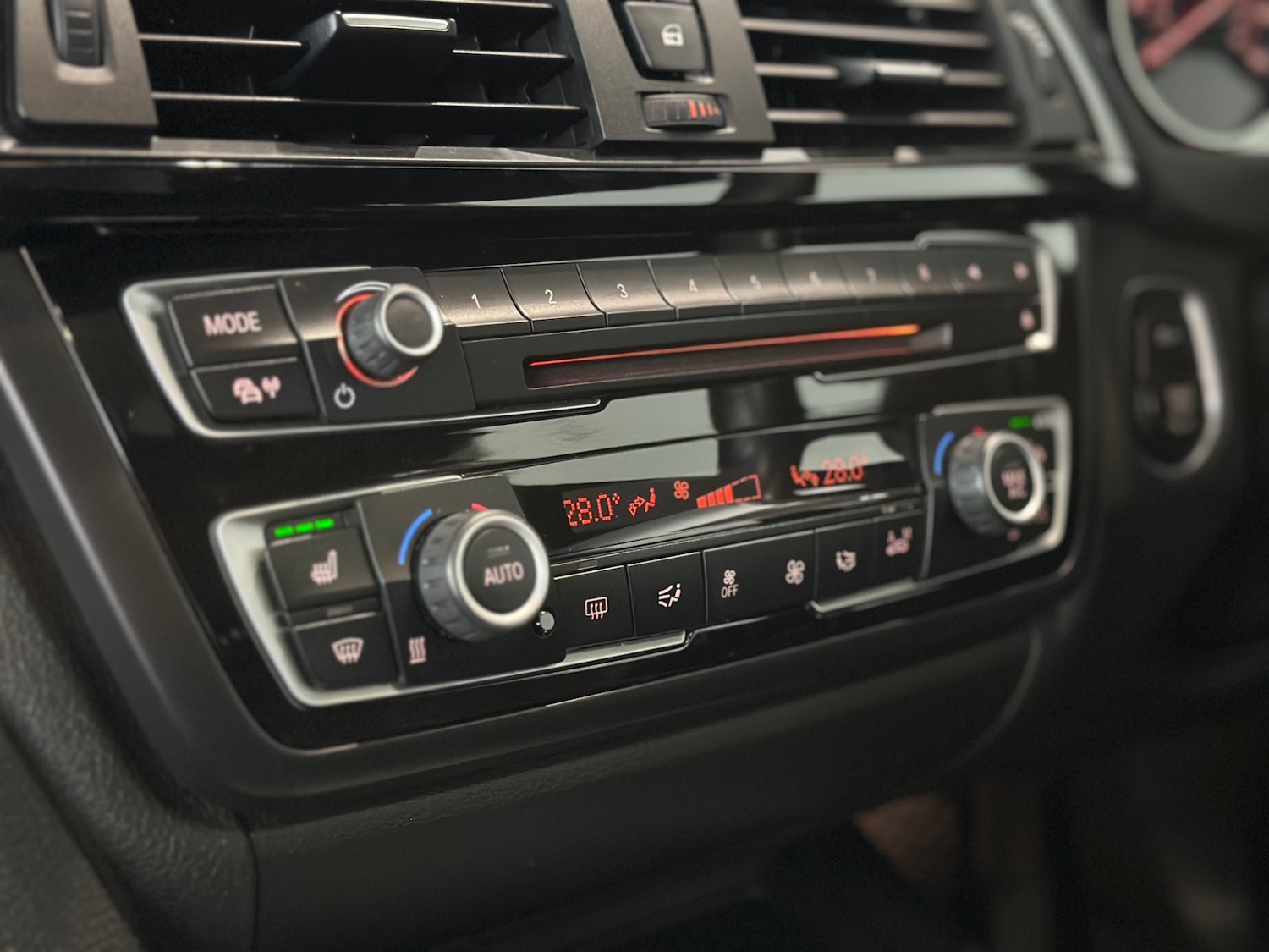 Used BMW 4 Series 2015 for sale - 76366313: Photo 23