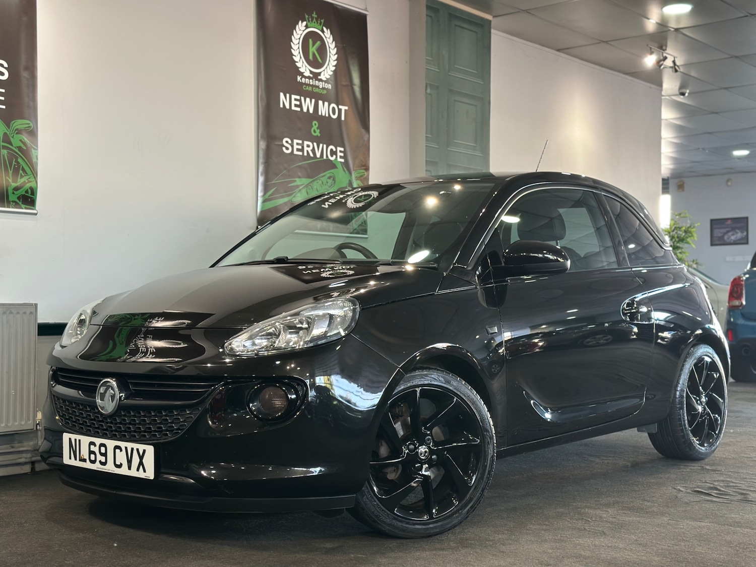 Used Vauxhall ADAM 2019 for sale - 76404506: Photo 2