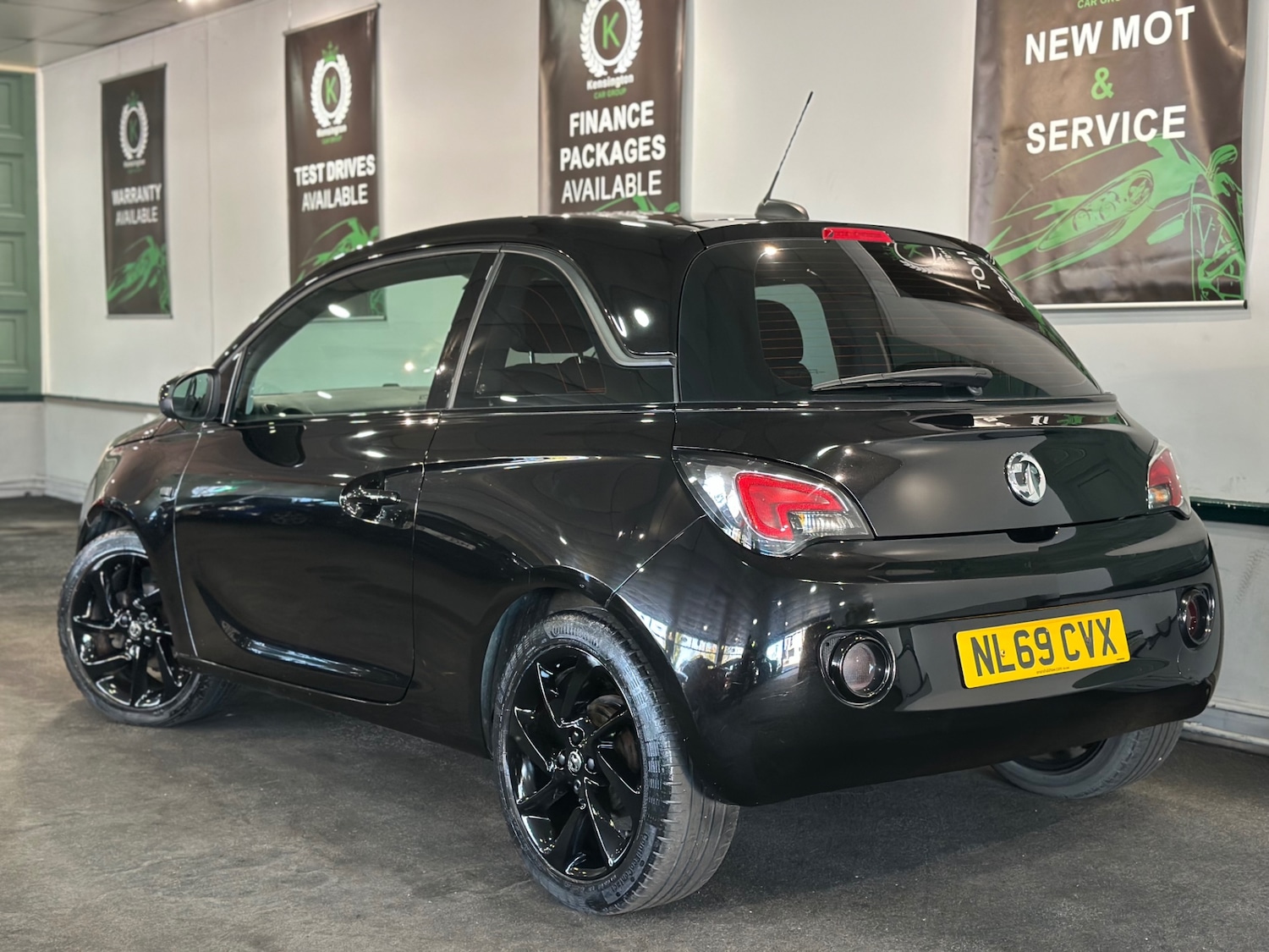 Used Vauxhall ADAM 2019 for sale - 76404506: Photo 3