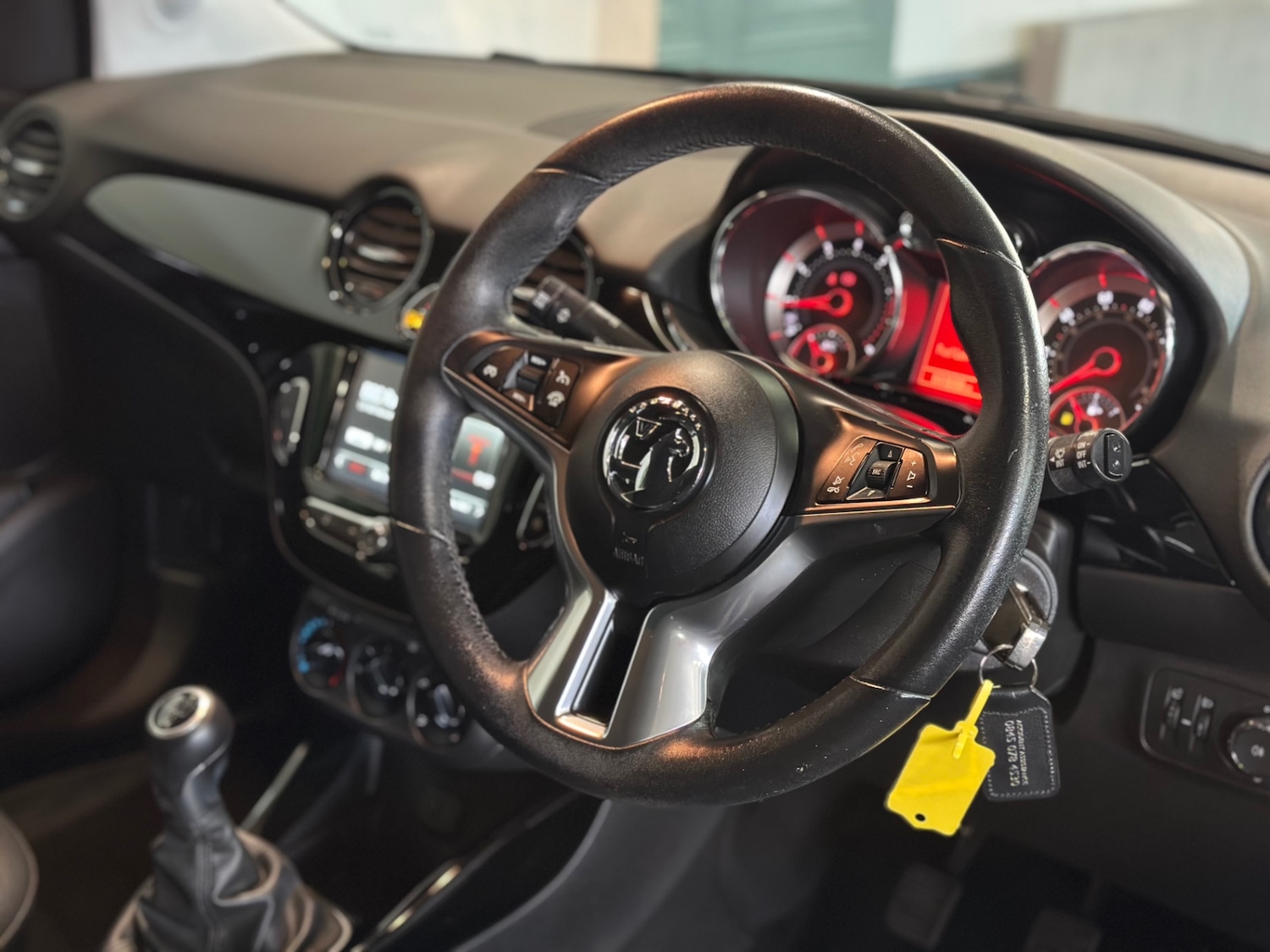 Used Vauxhall ADAM 2019 for sale - 76404506: Photo 6