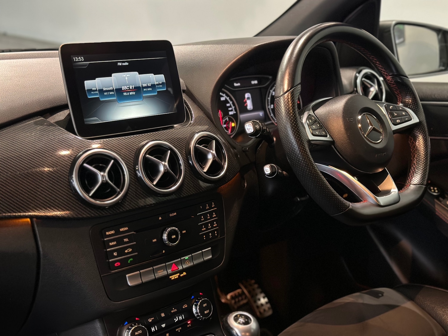 Used Mercedes-Benz B Class 2017 for sale - 77234605: Photo 16