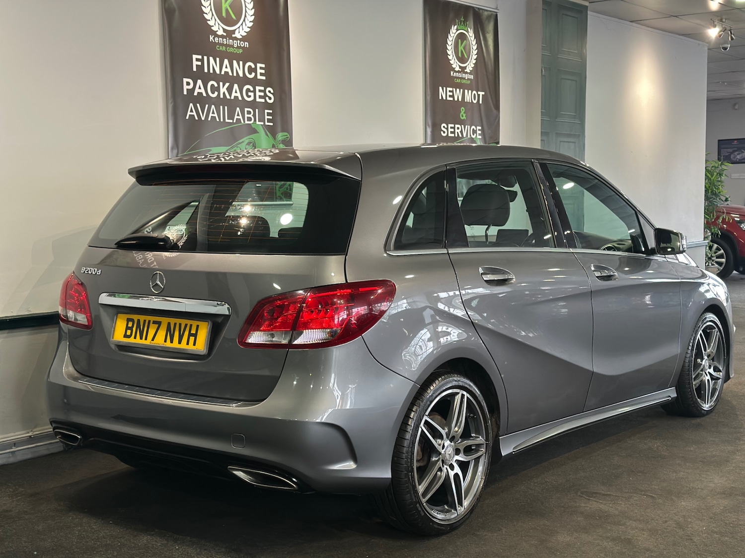 Used Mercedes-Benz B Class 2017 for sale - 77234605: Photo 8