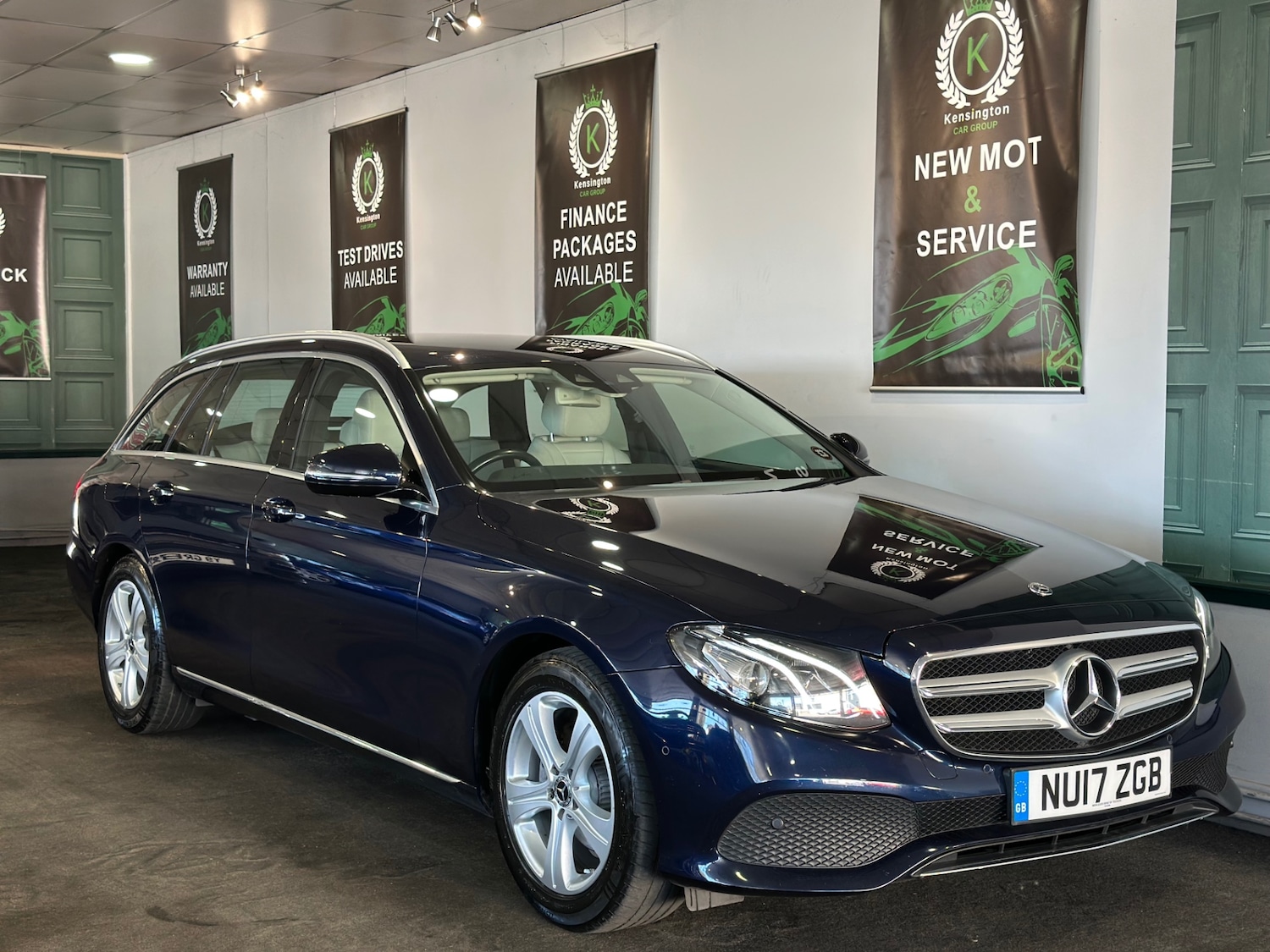 Used Mercedes-Benz E Class 2017 for sale - 78197769: Photo 2