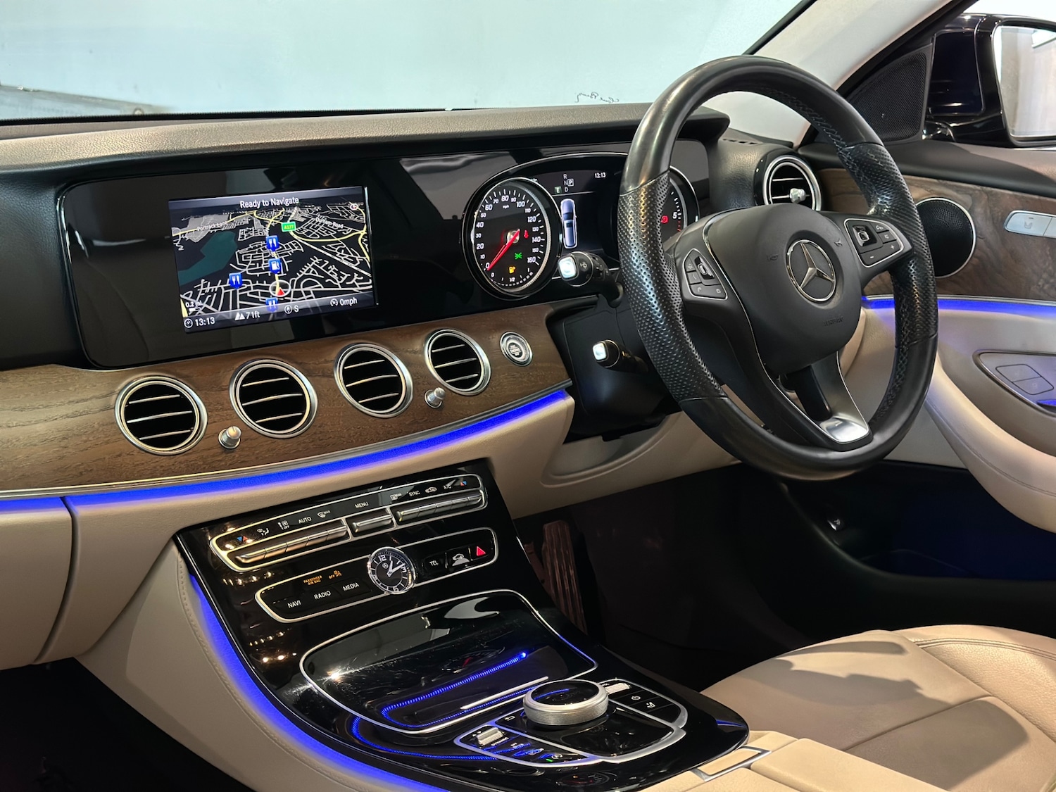 Used Mercedes-Benz E Class 2017 for sale - 78197769: Photo 23