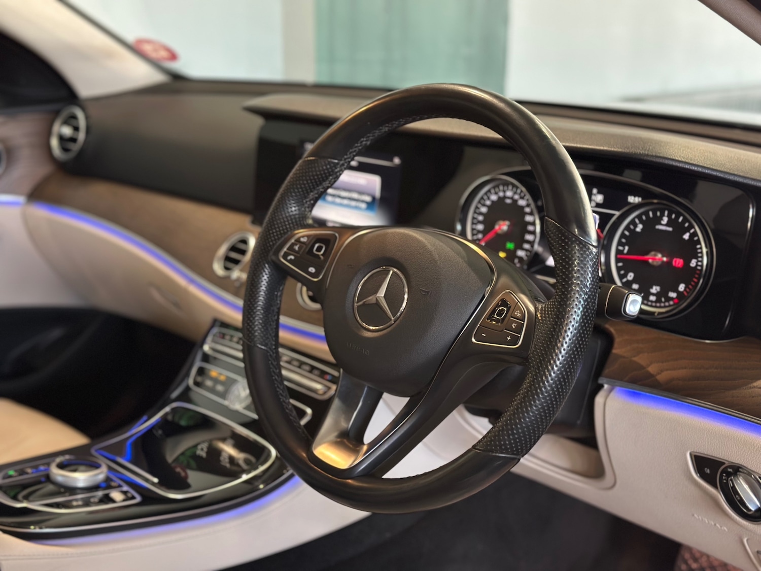 Used Mercedes-Benz E Class 2017 for sale - 78197769: Photo 9