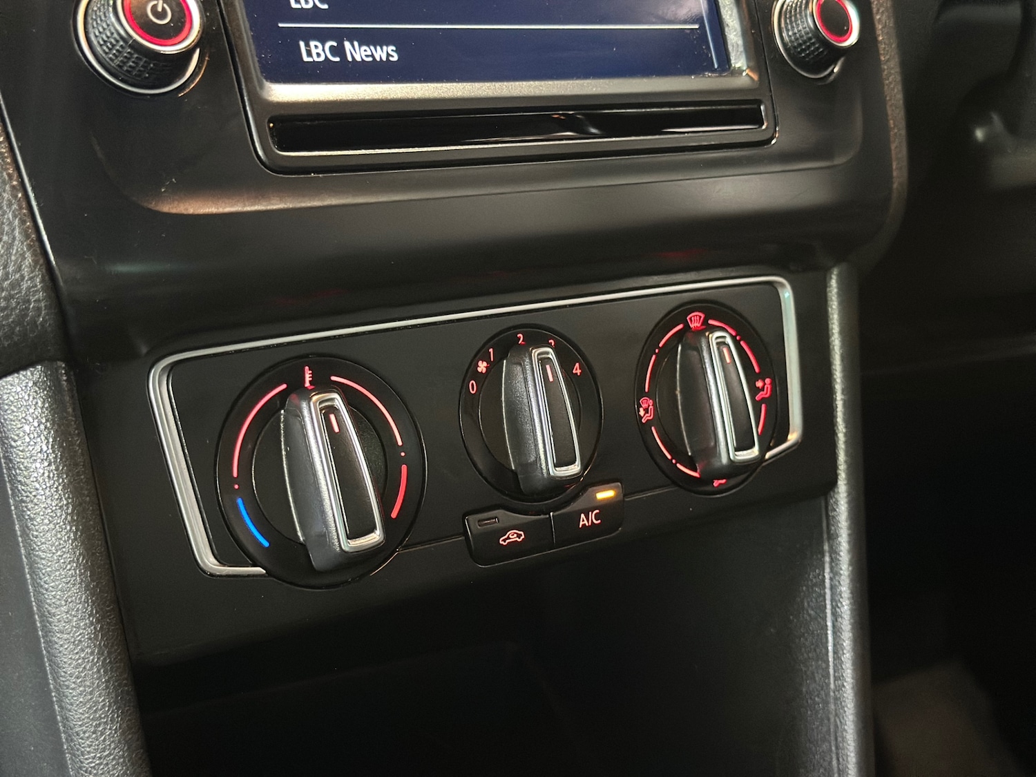Used Volkswagen Polo 2017 for sale - 76076615: Photo 15