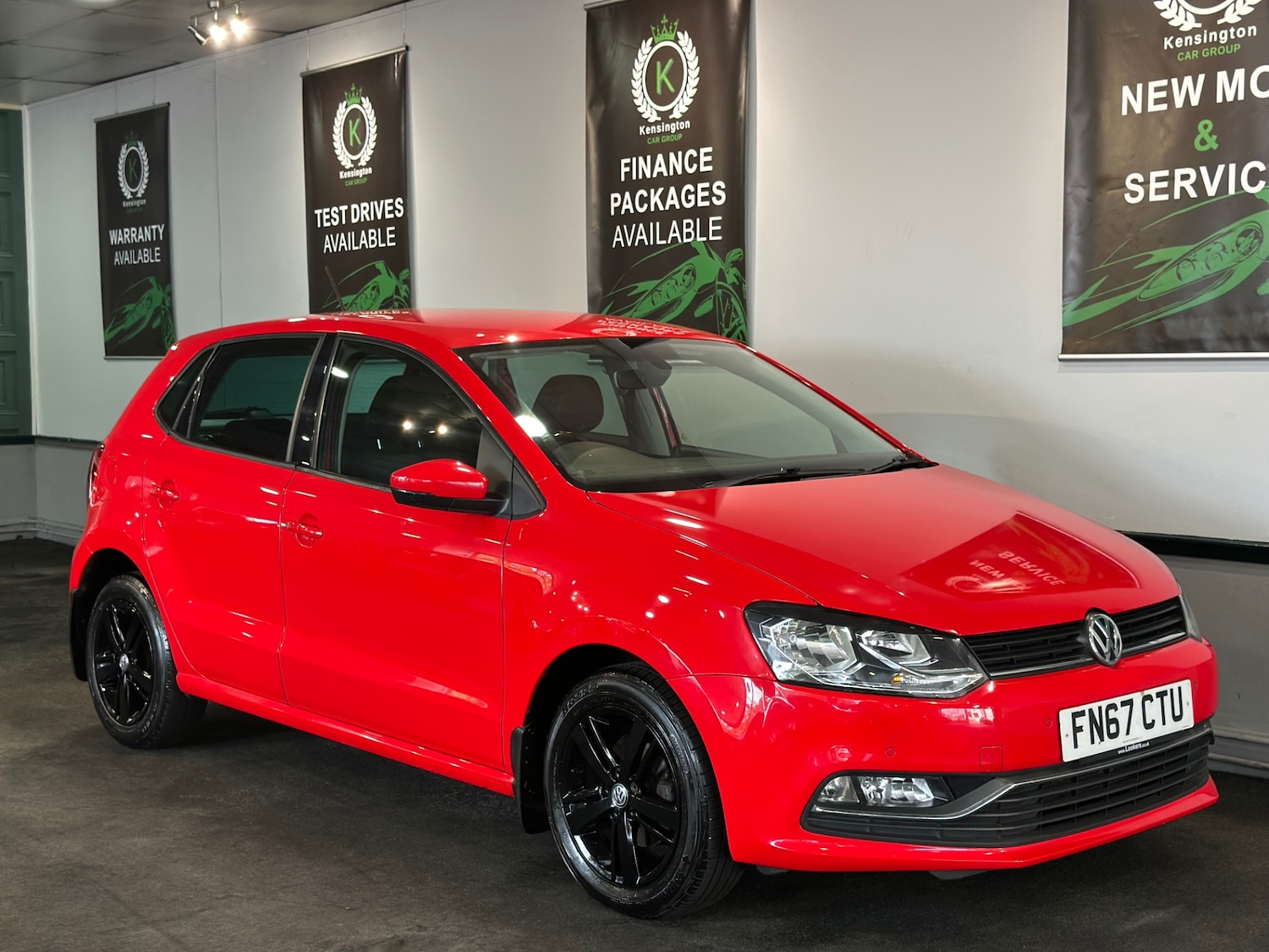 Used Volkswagen Polo 2017 for sale - 76076615: Photo 2