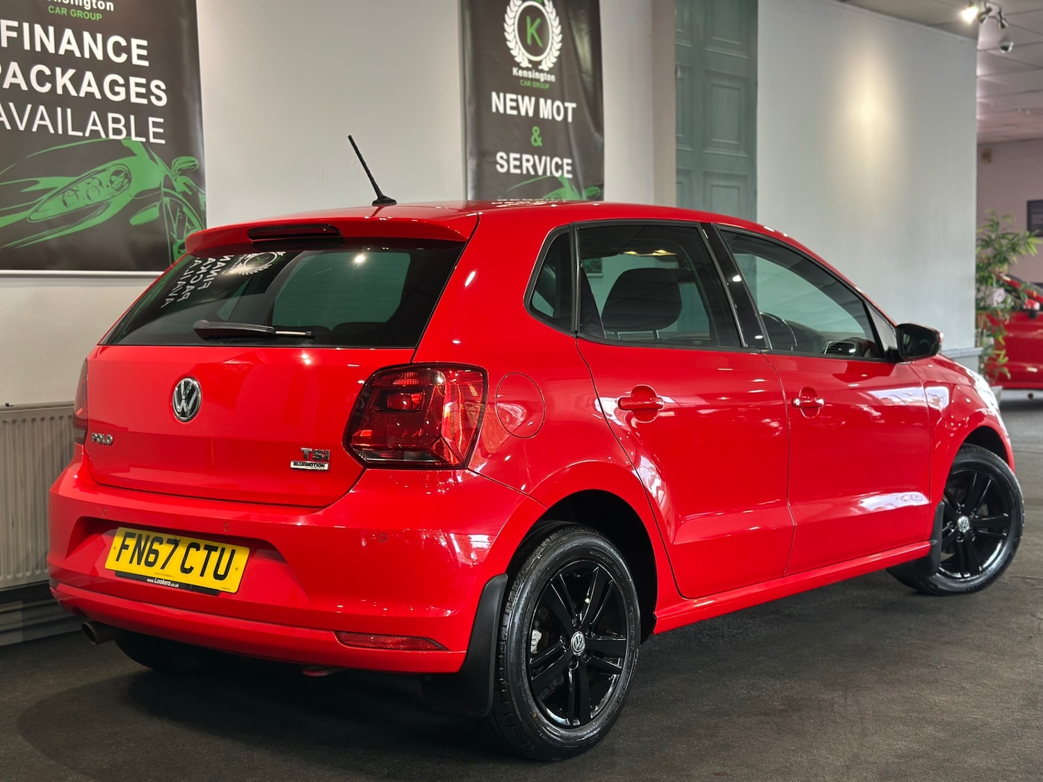 Used Volkswagen Polo 2017 for sale - 76076615: Photo 6