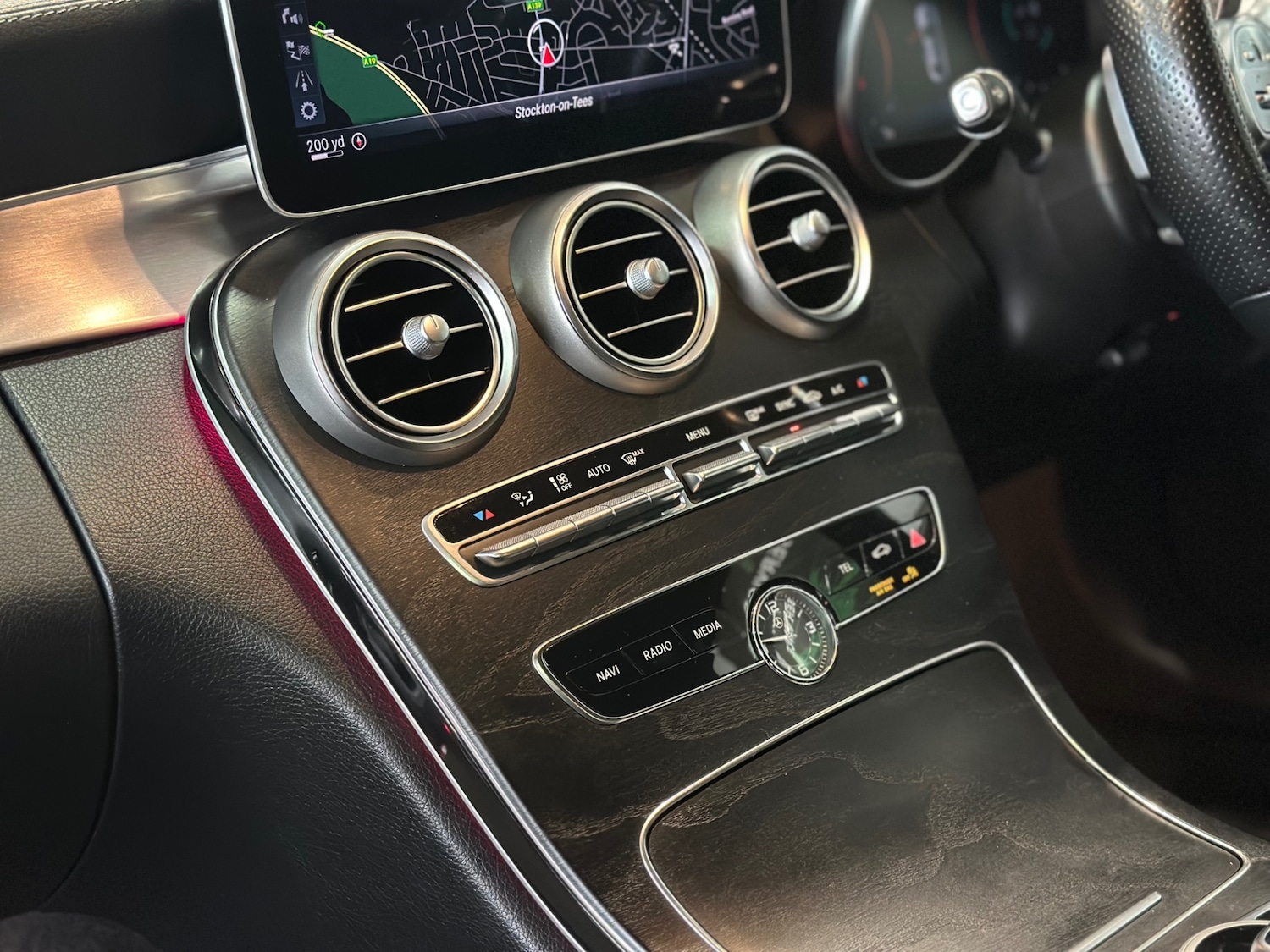 Used Mercedes-Benz C Class 2018 for sale - 76932349: Photo 14