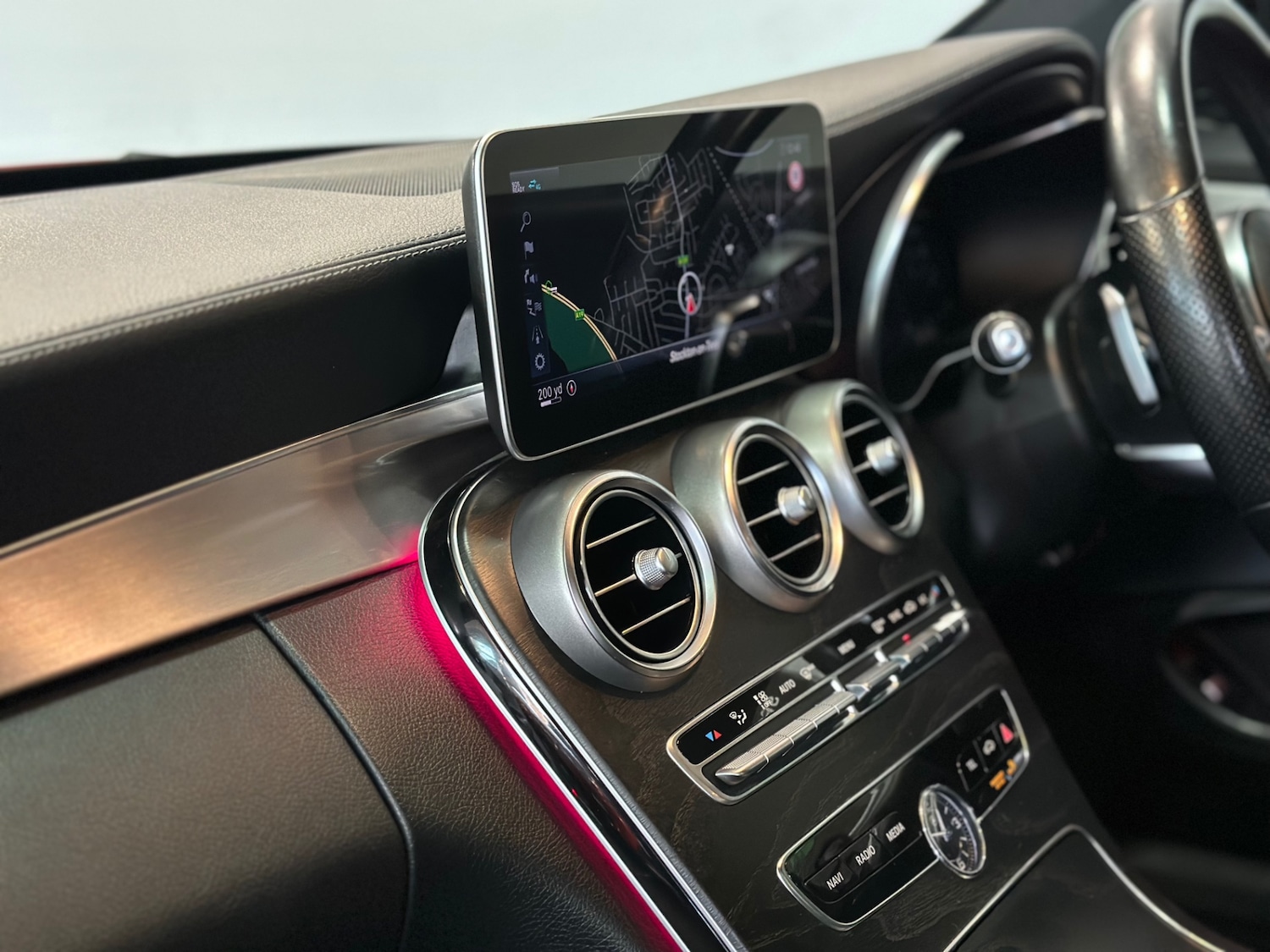 Used Mercedes-Benz C Class 2018 for sale - 76932349: Photo 25