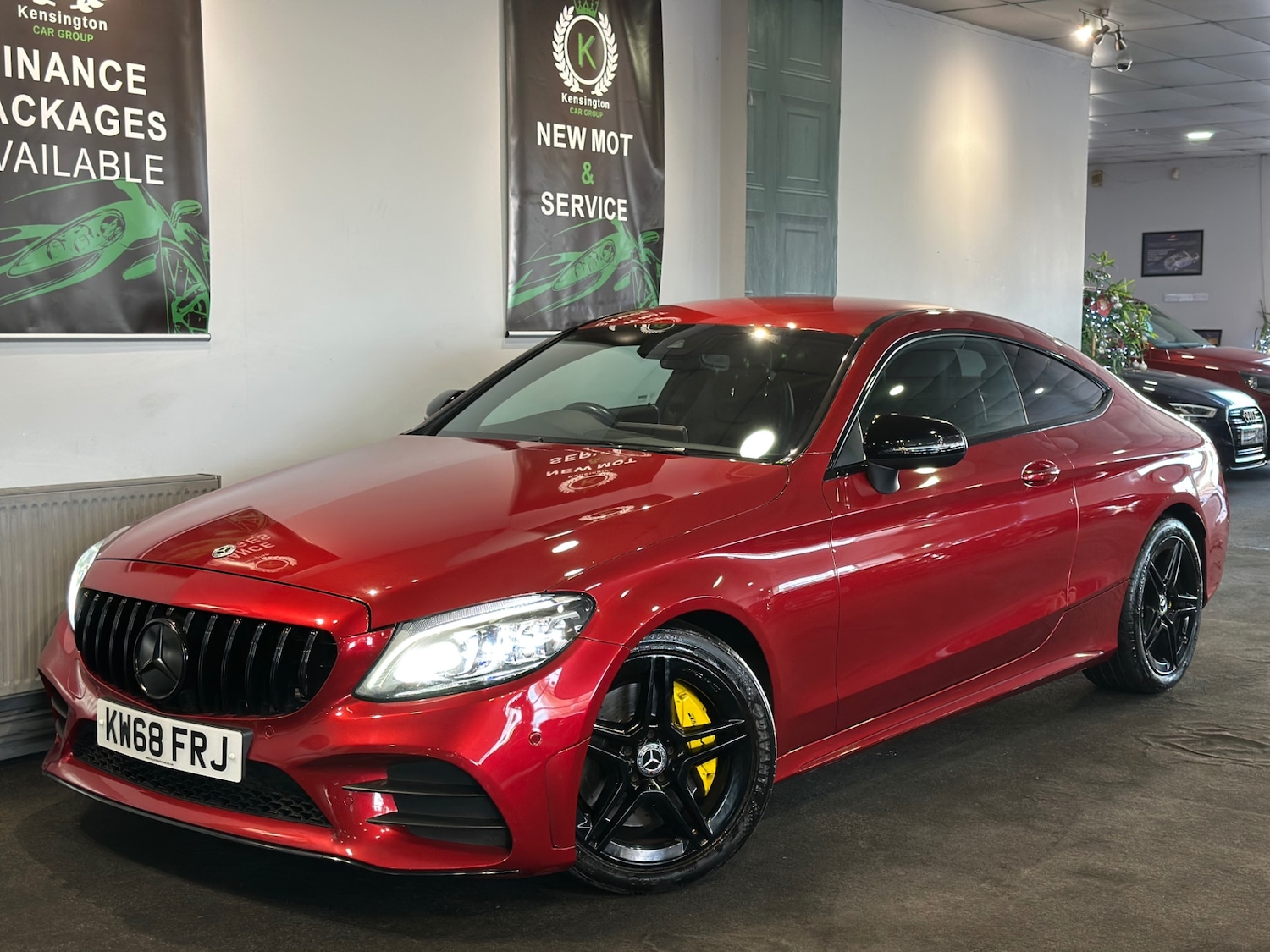 Used Mercedes-Benz C Class 2018 for sale - 76932349: Photo 3