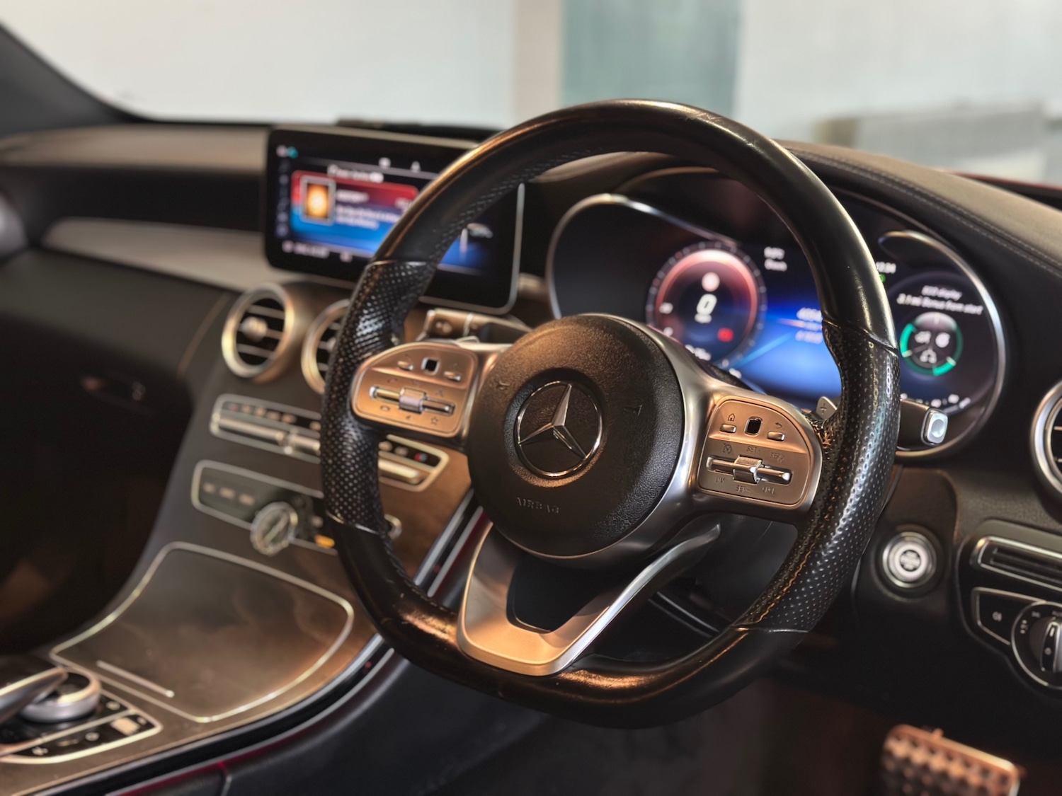 Used Mercedes-Benz C Class 2018 for sale - 76932349: Photo 9