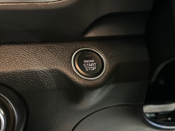 Used Kia Stonic 2018 for sale - 76293308: Photo 22