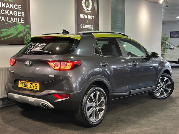 Used Kia Stonic 2018 for sale - 76293308: Photo 6