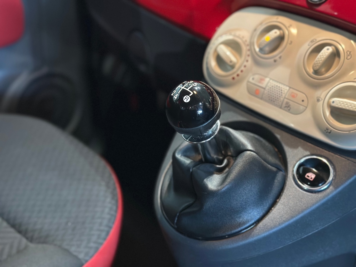 Used Fiat 500 2016 for sale - 76945690: Photo 12