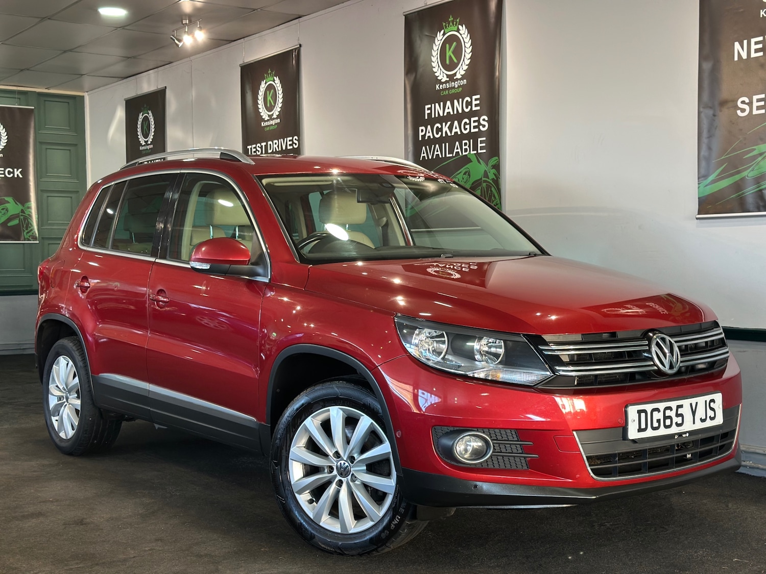 Used Volkswagen Tiguan 2015 for sale - 76847249: Photo 1