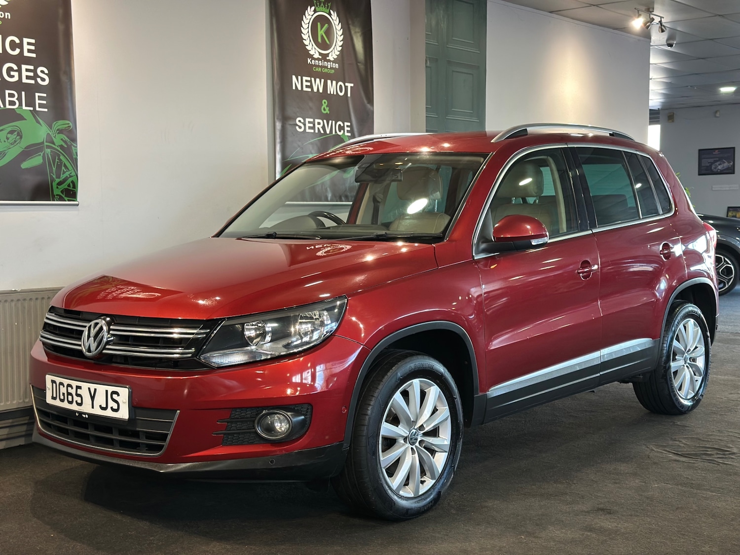 Used Volkswagen Tiguan 2015 for sale - 76847249: Photo 4
