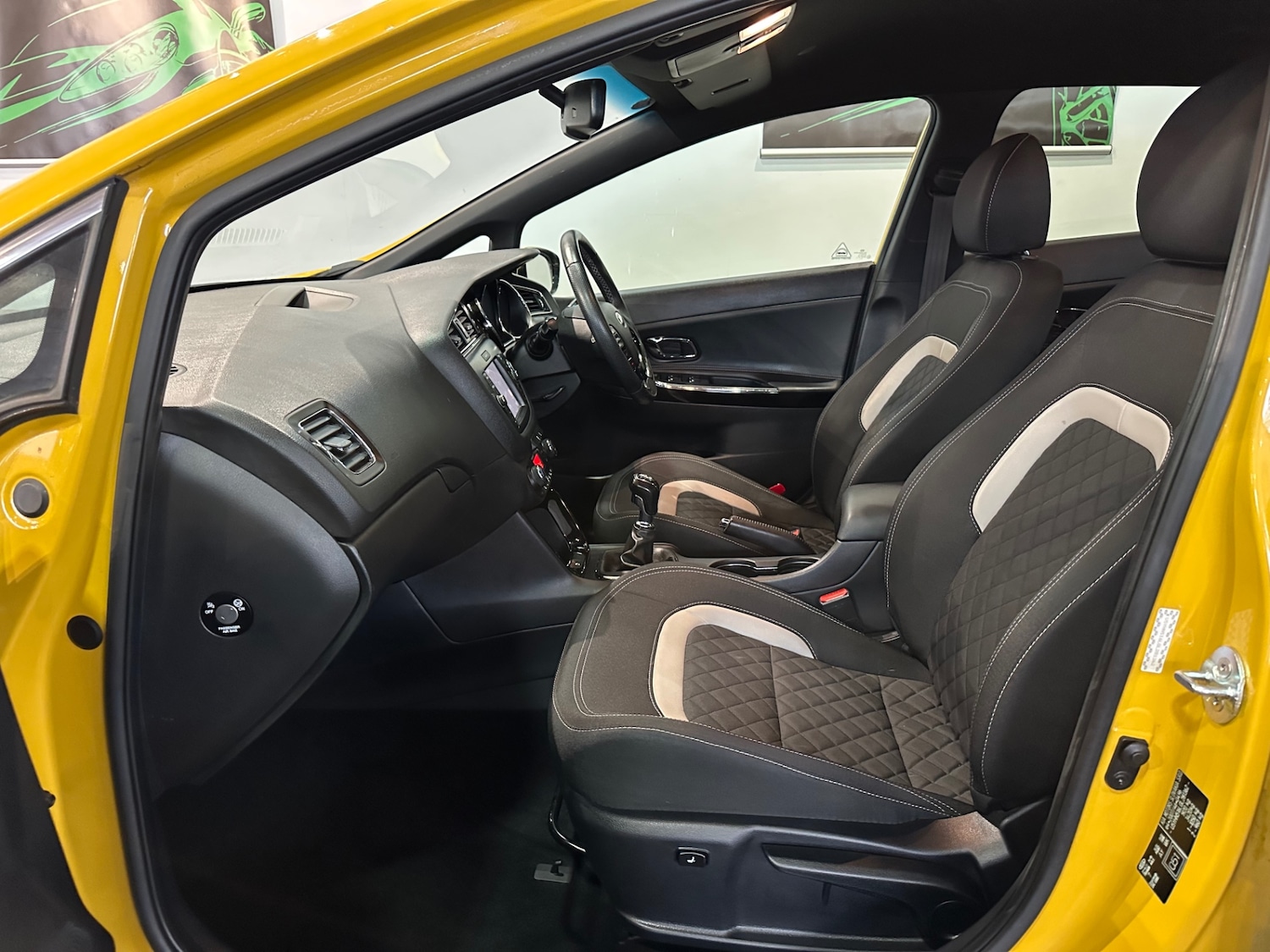 Used Kia Ceed 2017 for sale - 77997342: Photo 11