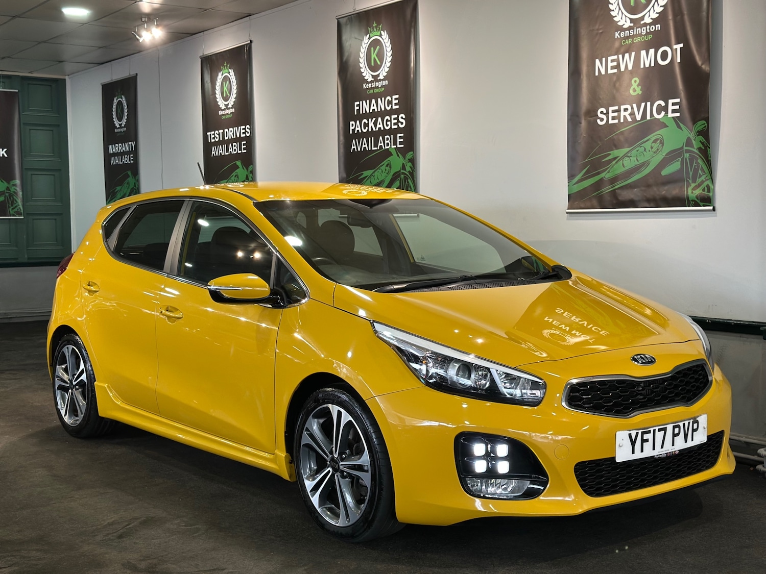 Used Kia Ceed 2017 for sale - 77997342: Photo 2