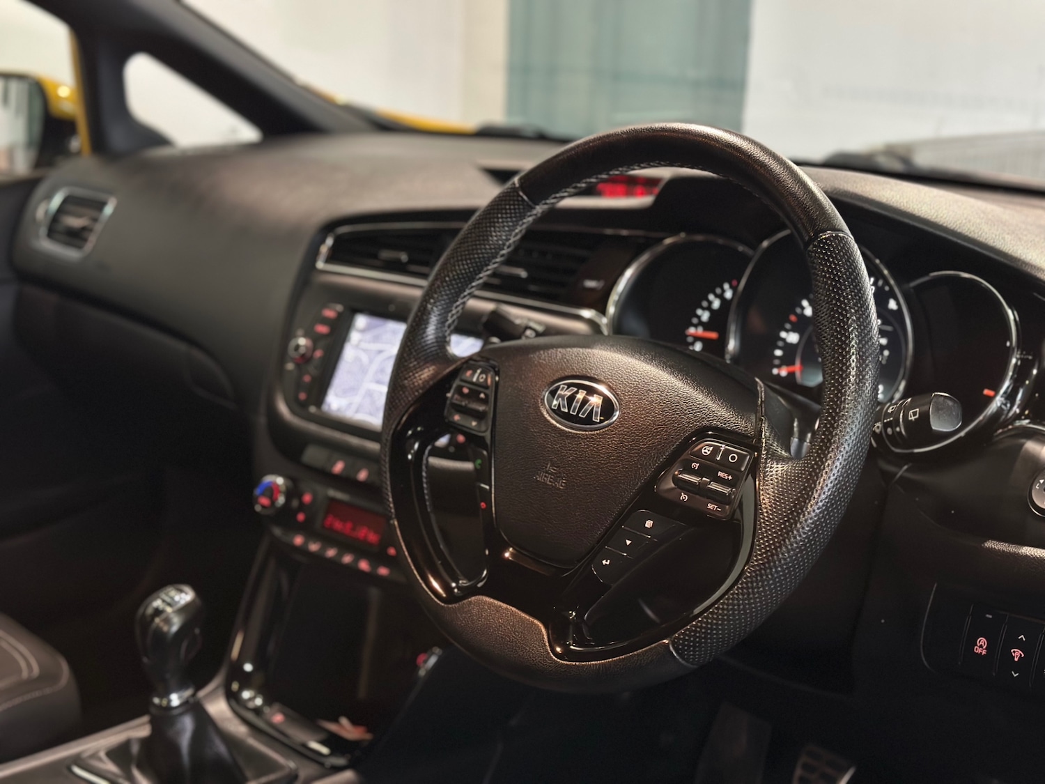 Used Kia Ceed 2017 for sale - 77997342: Photo 9