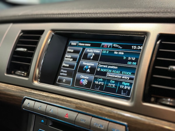 Used Jaguar XF 2013 for sale - 76302487: Photo 16