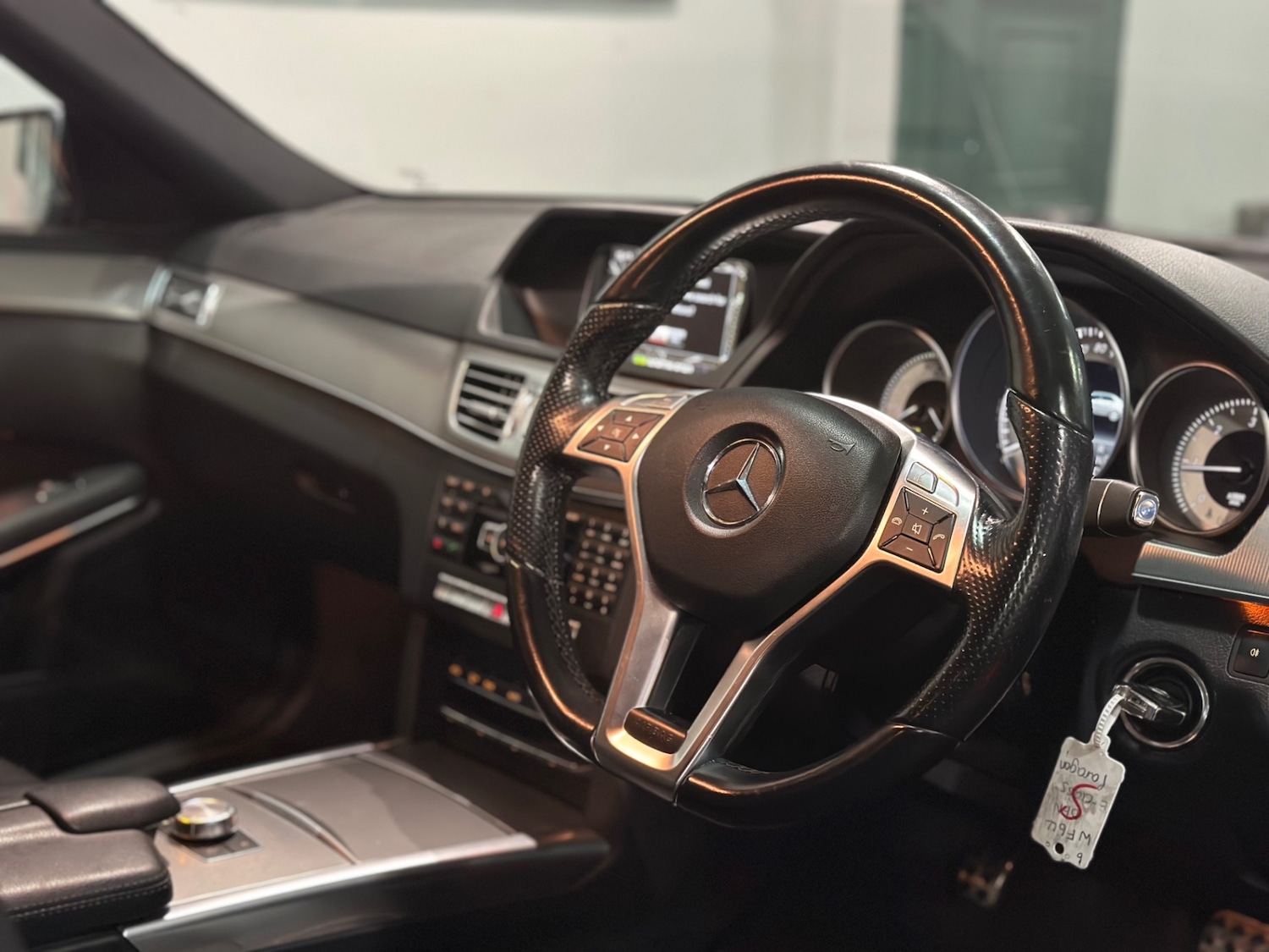 Used Mercedes-Benz E Class 2014 for sale - 76756891: Photo 13