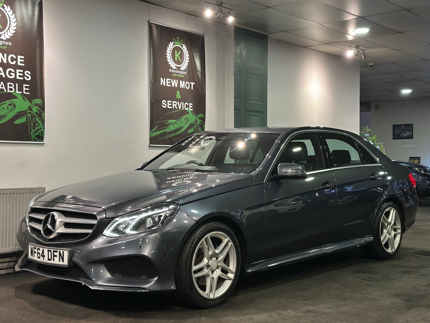 Used Mercedes-Benz E Class 2014 for sale - 76756891: Photo 4