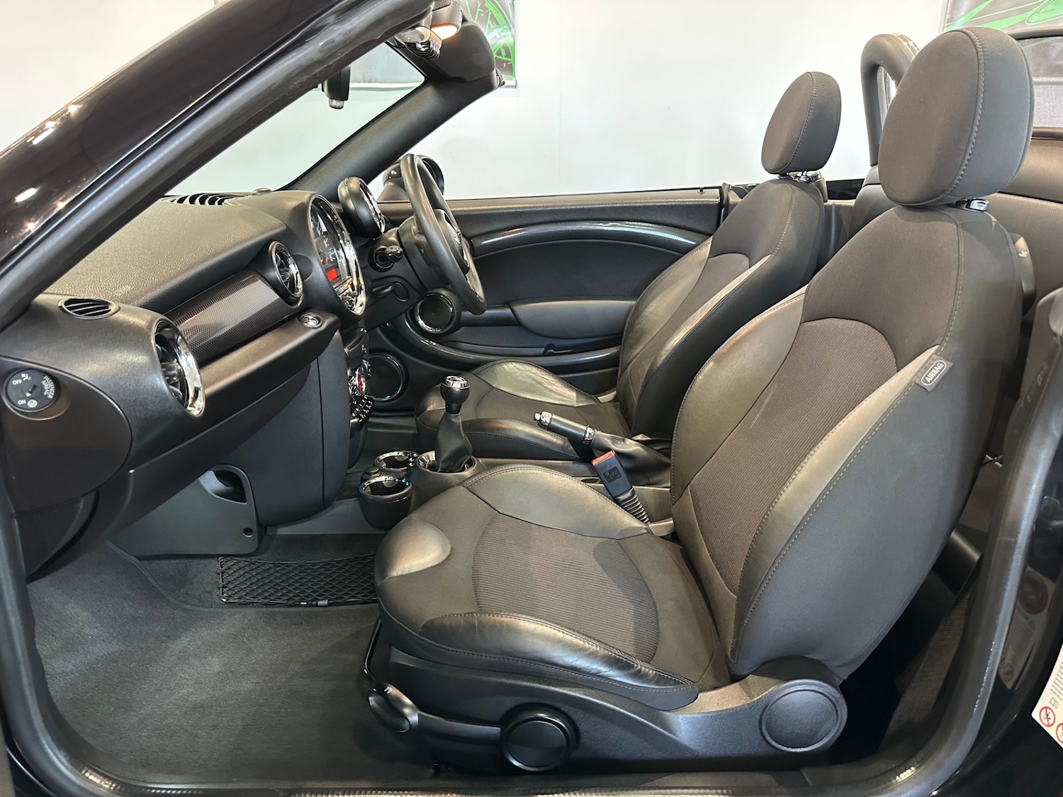 Used MINI Roadster 2015 for sale - 77918029: Photo 23