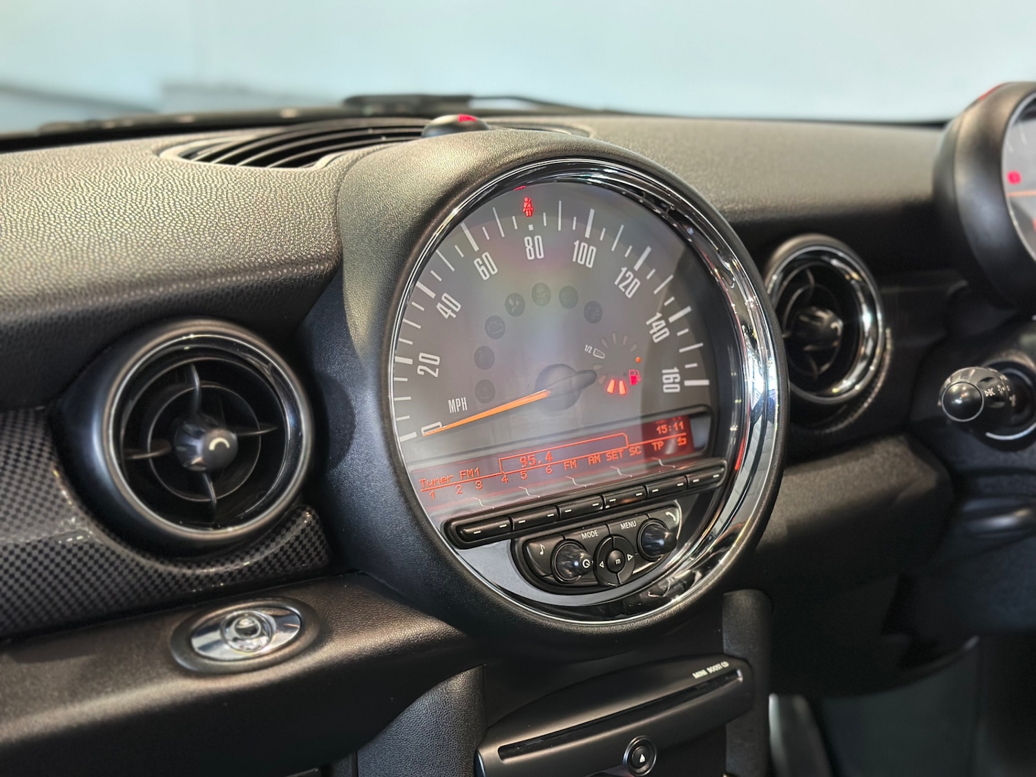 Used MINI Roadster 2015 for sale - 77918029: Photo 25