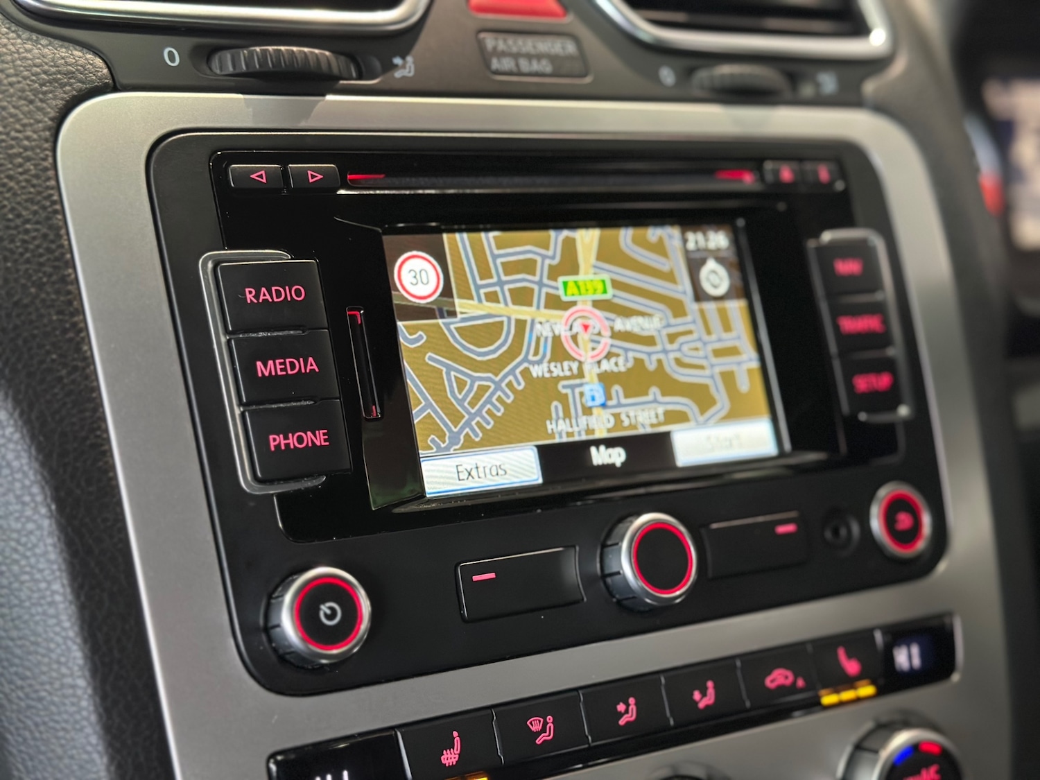 Used Volkswagen Scirocco 2014 for sale - 76845903: Photo 19