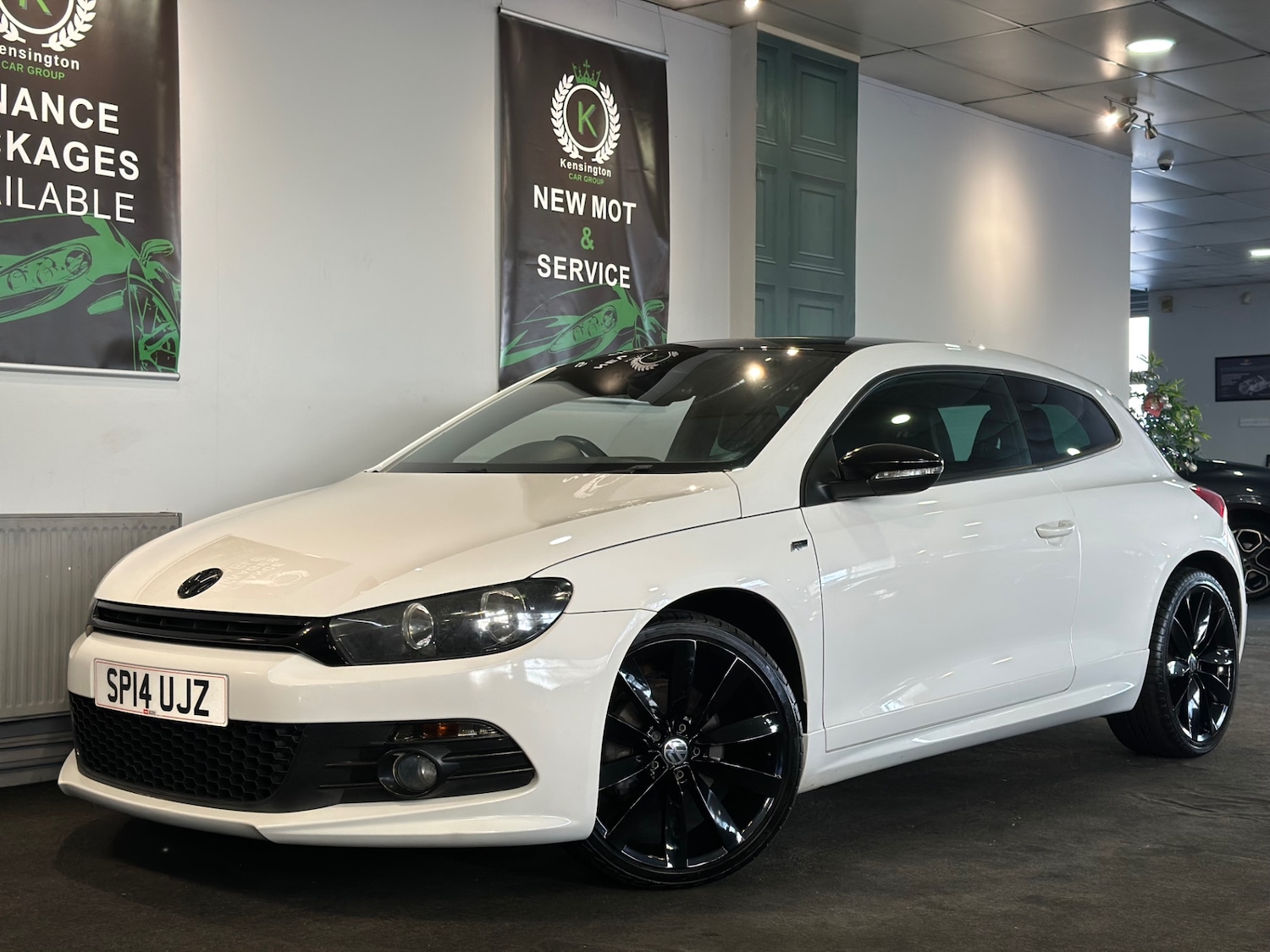 Used Volkswagen Scirocco 2014 for sale - 76845903: Photo 3