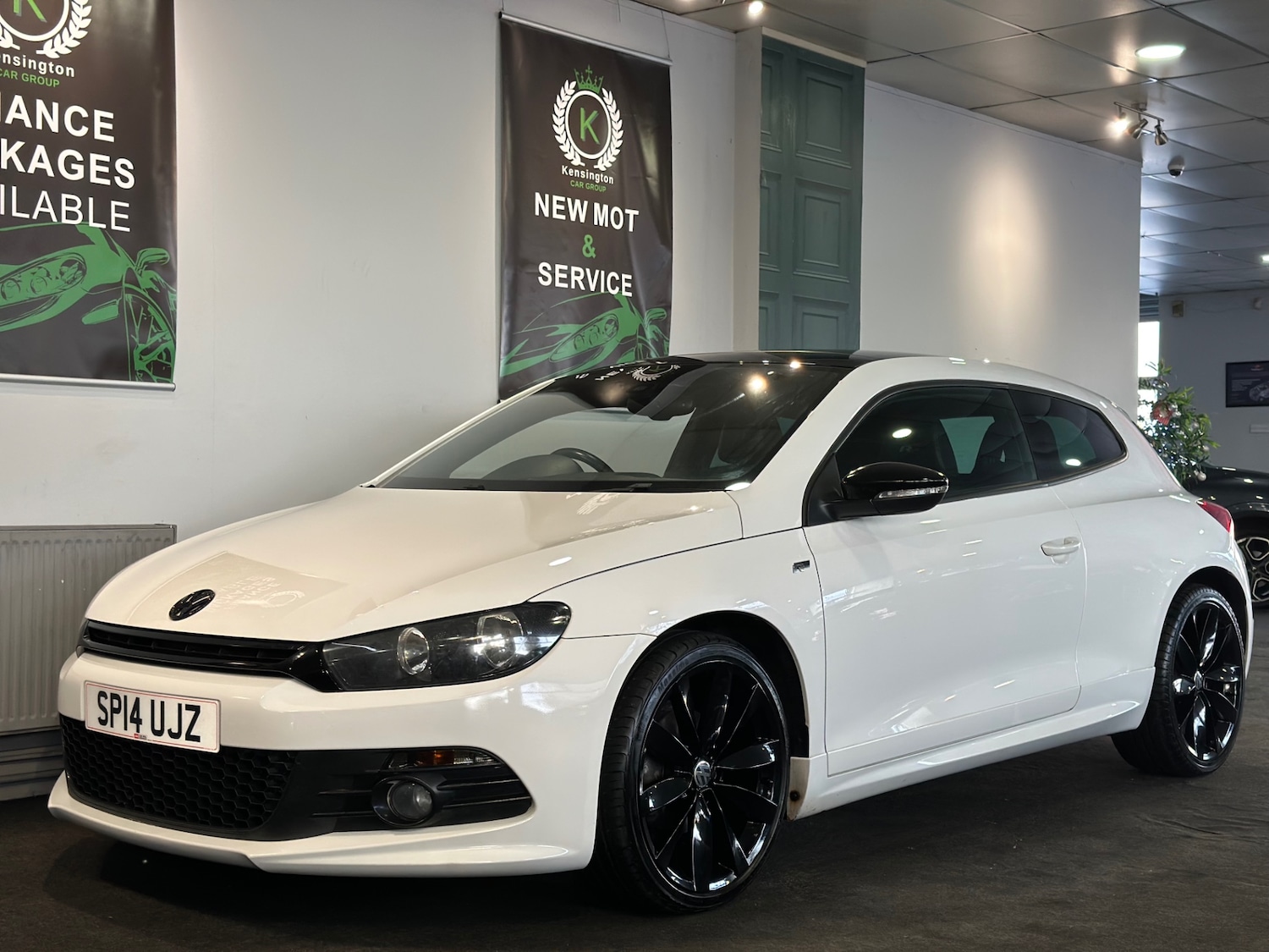 Used Volkswagen Scirocco 2014 for sale - 76845903: Photo 4